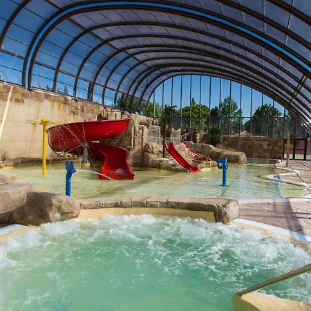 Topsun La Sirene 3 Bedroom Max 4 Adulte Et 2 Des Ses Enfants Kemp *